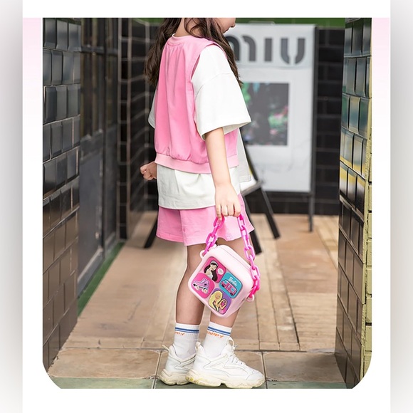 🚫SOLD🚫Barbie Satchel/Crossbody Collectors Edition NWT - Picture 6 of 7